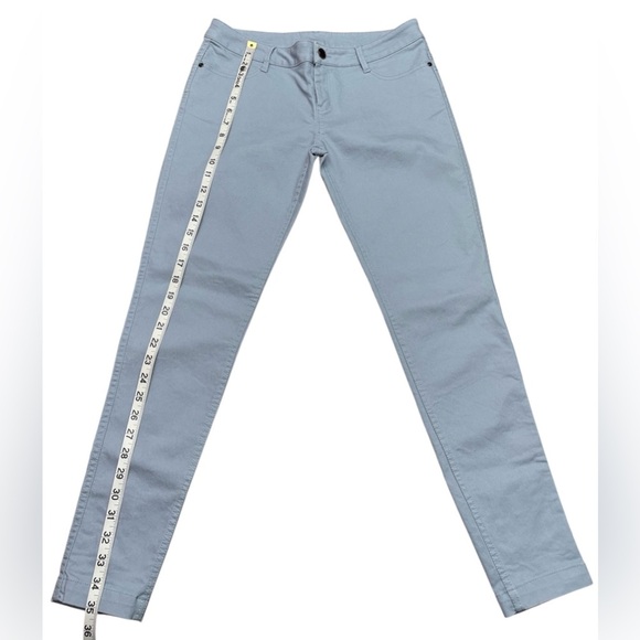 NEW, Lolë, Skinny Fit Light Blue Pants with Ankle Zippers, Size 8 - Picture 4 of 9